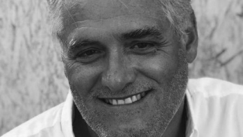 Imagem de Livro “Aberto Todos os Dias”