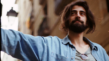 Imagem de Metamito  com atuação ao vivo