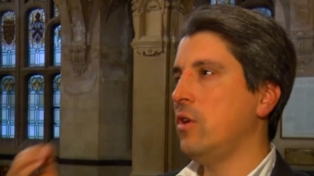 Imagem de Bracarense é vereador da câmara de Oxford