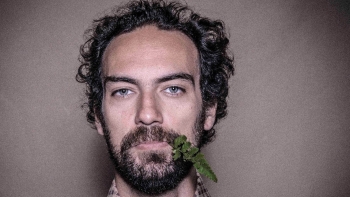 Imagem de João Selva apresenta álbum Passarinho no Dia de Folga