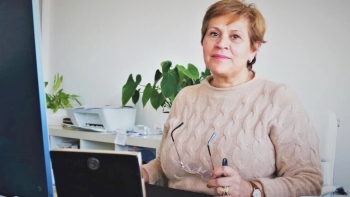 Imagem de Sépideh Radfar, iraniana em Portugal