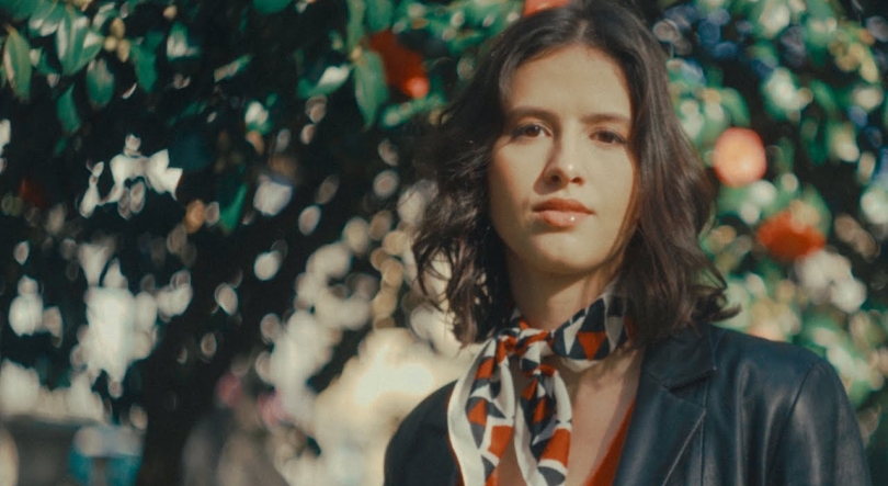 Imagem de Ana Mariano, “Enquanto Voas”