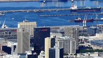 Imagem de Boletins de voto chegaram à África do Sul