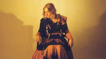 Imagem de Joana Alegre, “Nó”