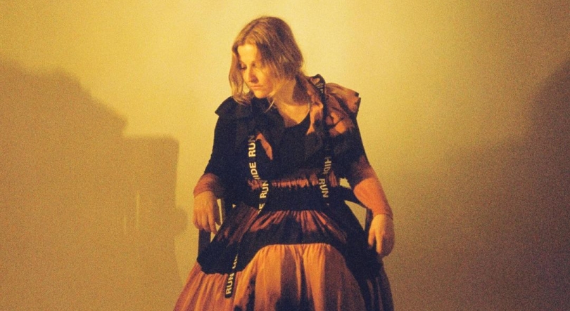 Imagem de Joana Alegre, “Nó”