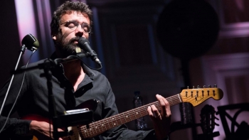 Imagem de Miguel Araújo, “Alvorada”