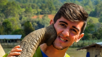 Imagem de Fábio Mendes paixão do vídeo no Luxemburgo