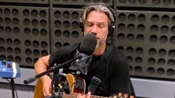 Imagem de Rogério Charraz e José Fialho Gouveia no Melhor de Portugal a apresentar o seu novo álbum