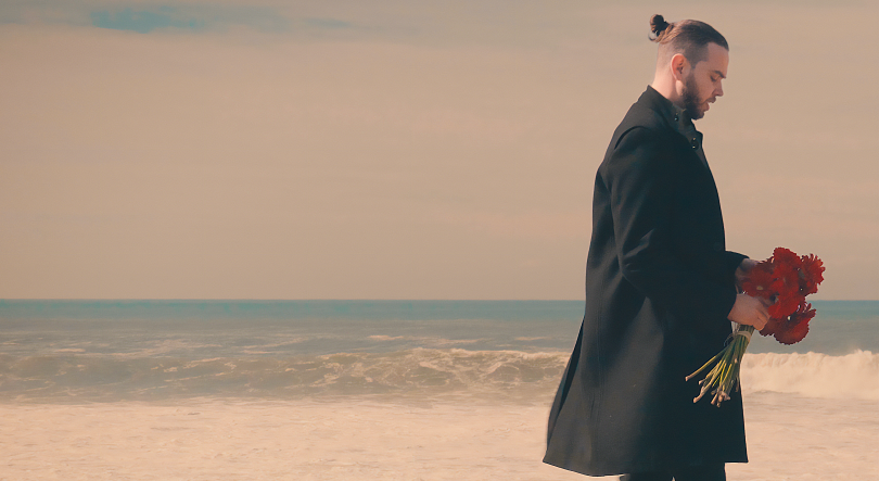 Imagem de Filipe Pinto, “Cair Em Mim”