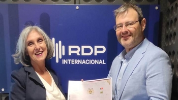 Imagem de Jornalista Paula Machado da RDP Internacional foi distinguida