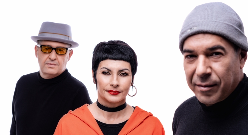 Imagem de Entre Aspas, “Gin”