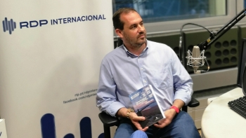 Imagem de Livro Biografia de um Perfeito Desconhecido