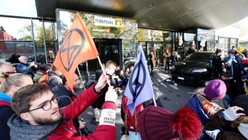 Imagem de Manifestação encheu ruas de Genebra por salários iguais entre homens e mulheres