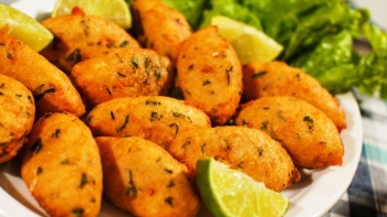 Imagem de Bolinhos e pastéis de bacalhau