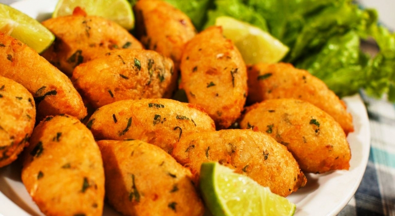 Imagem de Bolinhos e pastéis de bacalhau