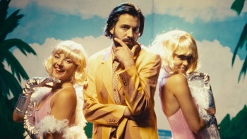 Imagem de Salvador Sobral, “Pedra Quente”