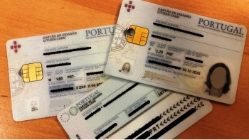 Imagem de Passaportes e cartões de cidadão caducados em Macau