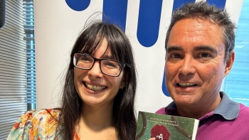 Imagem de Livro “A maldição de rosas”