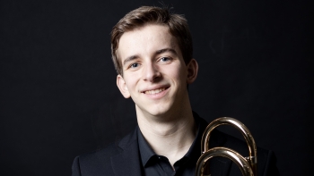 Imagem de Gonçalo Nova estuda em Friburgo e toca trombone em Estugarda