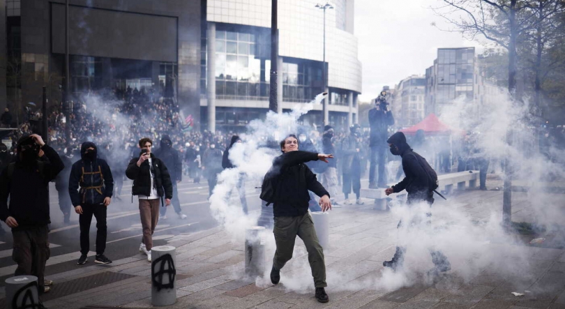 Imagem de Autarcas portugueses em França esperam que o clima de contestação no país termine