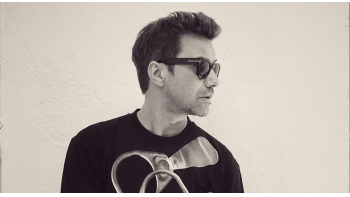 Imagem de David Fonseca, “Get Out Of My Heart”