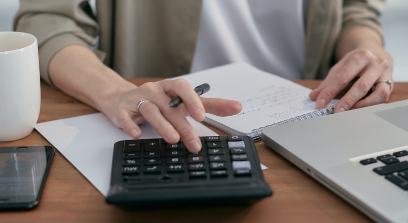 Imagem de Em tempo de crise: a importância de calcular a taxa de esforço