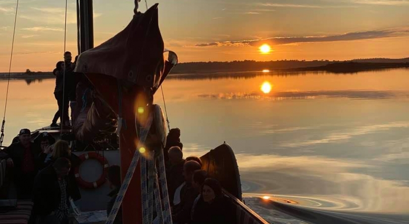 Imagem de A aventura do barco SEM FIM, que faz passeios no Alqueva