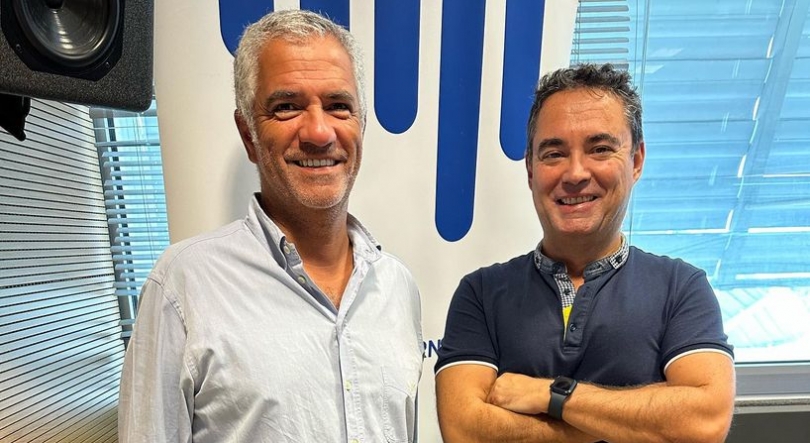 Imagem de Livro “Uma Noite Descansada” de Mário Carneiro