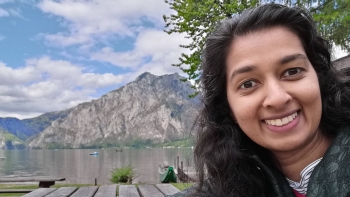 Imagem de Cláudia Fernandes ensina português em Viena