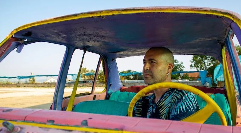 Imagem de Luiz Caracol, “Sai”