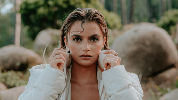 Imagem de Rita Laranjeira, “Toque”