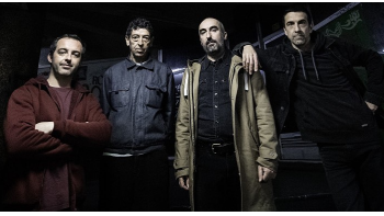 Imagem de Pluto, “Túnel”