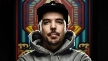 Imagem de DJ Ride no Holofote