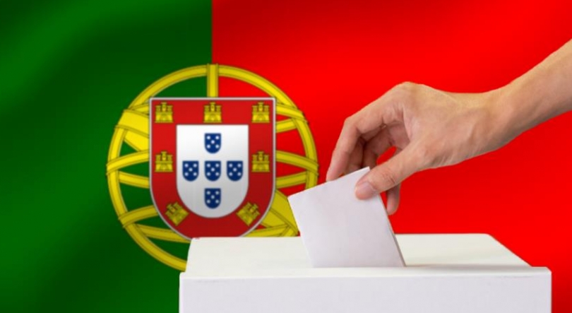 Imagem de Portugueses no estrangeiro retirados dos cadernos eleitorais