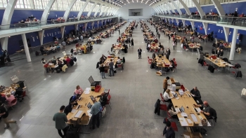 Imagem de Voto postal é sistema arcaico e injusto