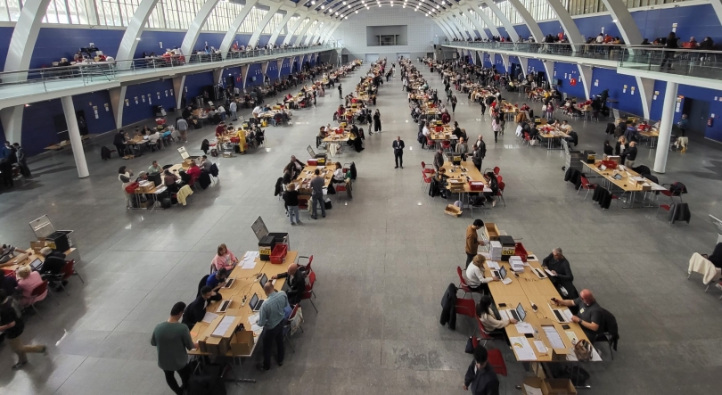 Imagem de Voto postal é sistema arcaico e injusto