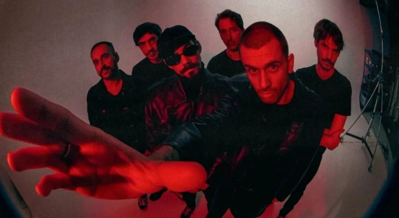 Imagem de Quadra, “Perto”