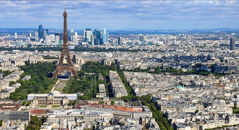 Imagem de Condenado em França político acusado de xenofobia