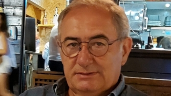 Imagem de Secretário de Estado das Comunidades quer melhorar serviços consulares