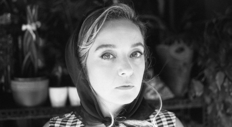 Imagem de Mila Dores lançou “BRAVA”