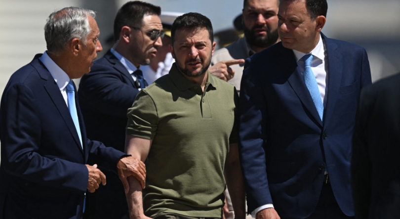 Imagem de Governo da Madeira até quando? Zelensky em Lisboa