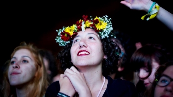 Imagem de Uma artista portuguesa de teatro e performance no Reino Unido