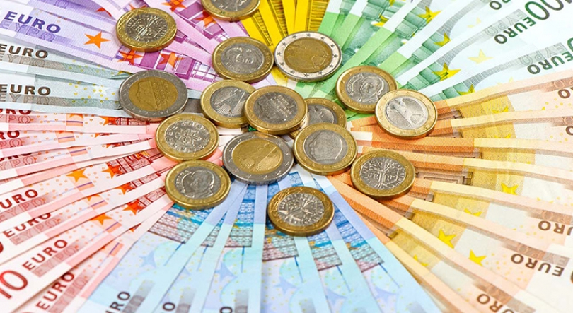 Imagem de Recusaram-lhe o pagamento em dinheiro? Reclame!