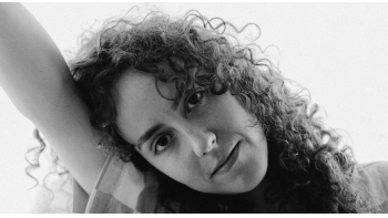 Imagem de Sara Cruz, “Plot Holes”