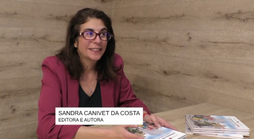 Imagem de A Revolução dos Cravos em Banda Desenhada