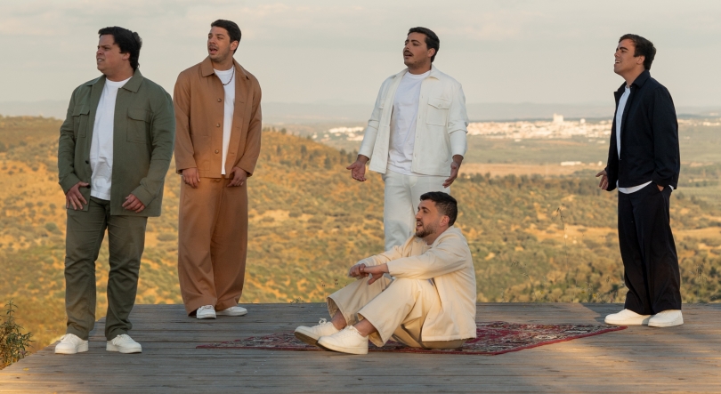 Imagem de Bandidos do Cante, “Amigos Coloridos”