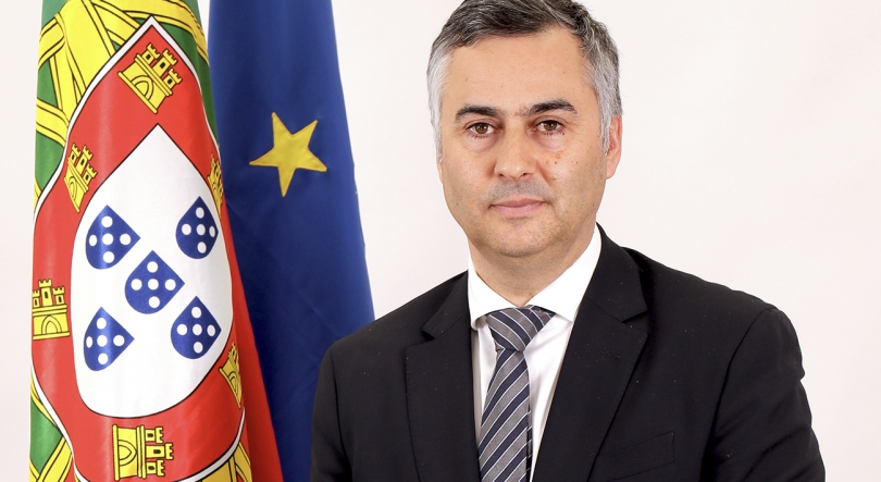 Imagem de Travada dispensa de professores na Escola Portuguesa