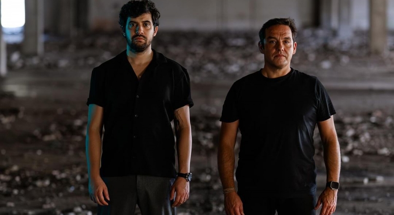 Imagem de João Farinha & Tiago Nogueira, “Sorri E Amei”