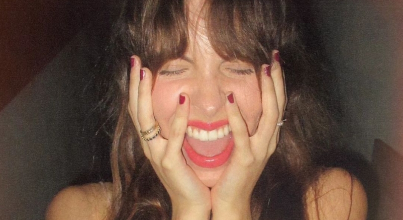 Imagem de Mia Gama, “About You”