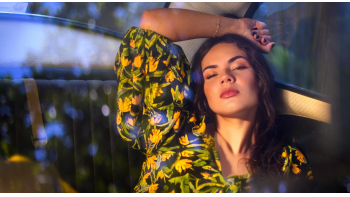 Imagem de Bia Caboz, “Vai Vaguear”